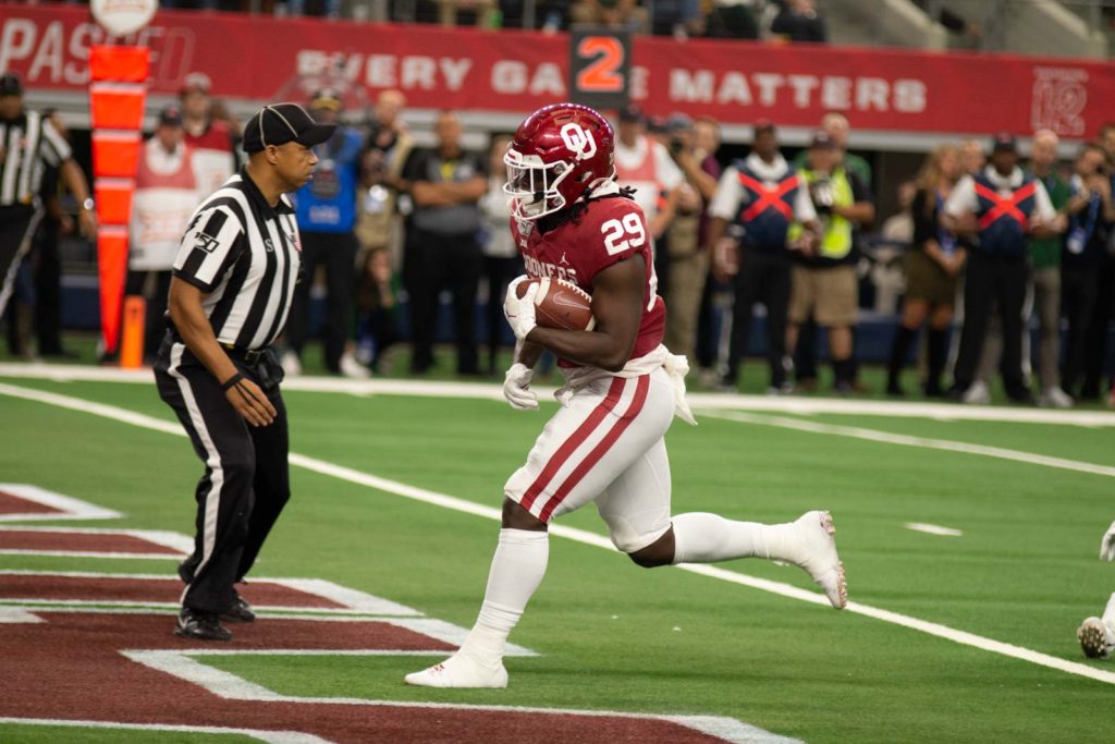 Rhamonde Stevens scoring the winning touchdown