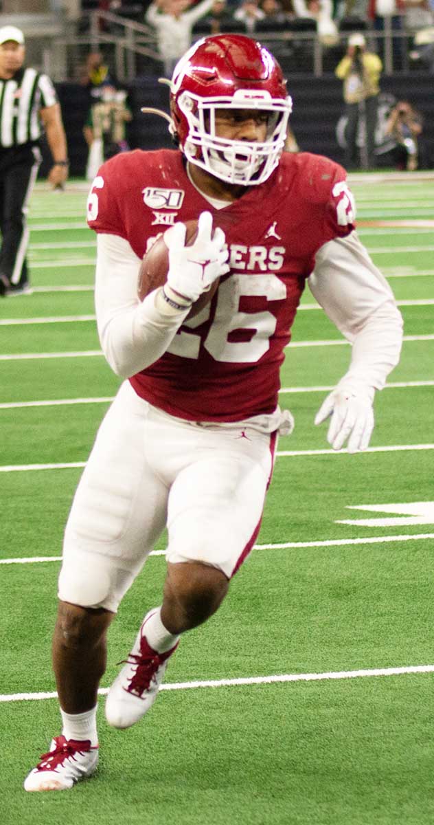 OU running back Kennedy Brooks 